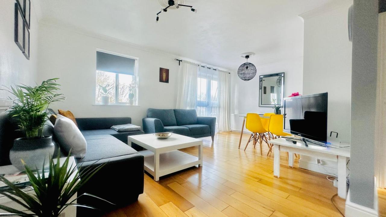 Amazing Location - City Of London- 2 Bedroom Stunning Canal View House With Private Garden,Parking & Balcony Exterior foto